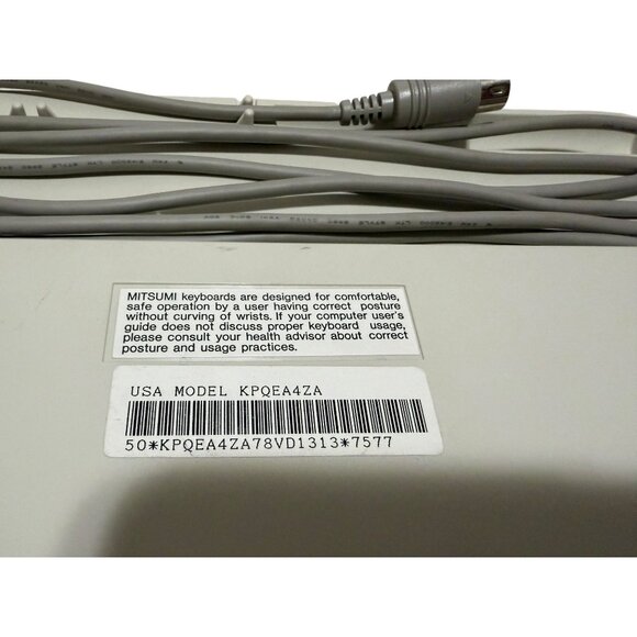 Mitsumi Vintage Computer Wired Full Size Keyboard PS/2 Connector UNTESTED - Picture 7 of 8